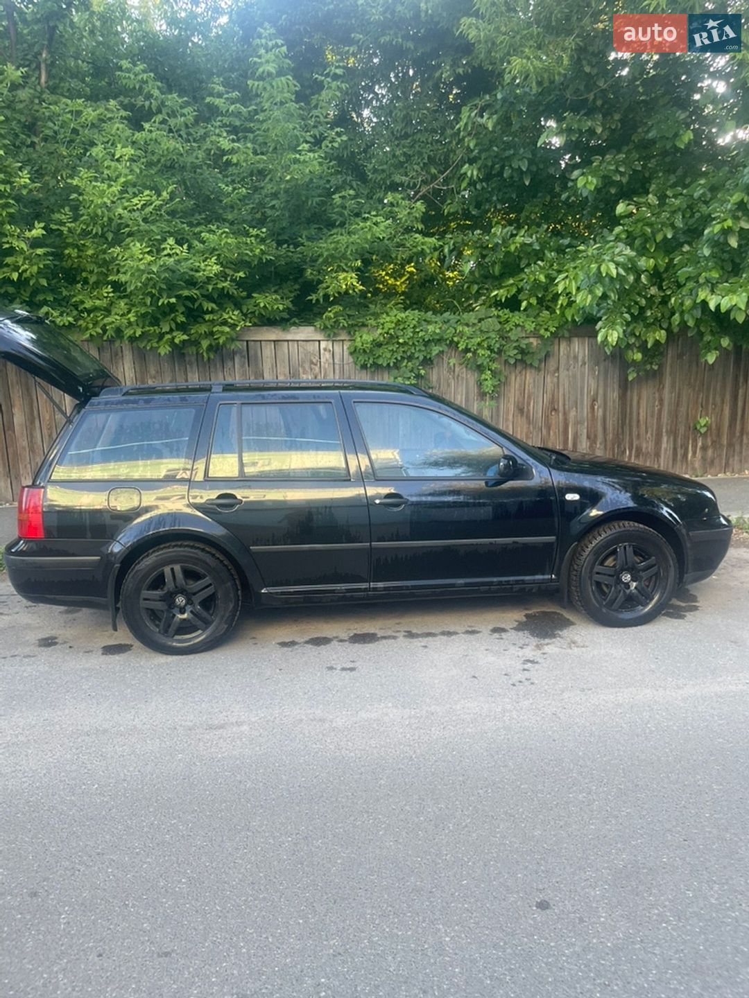 Volkswagen Golf 2001 VIN WVWZZZ1JZ1W089817 фото оголошення 2 з 23