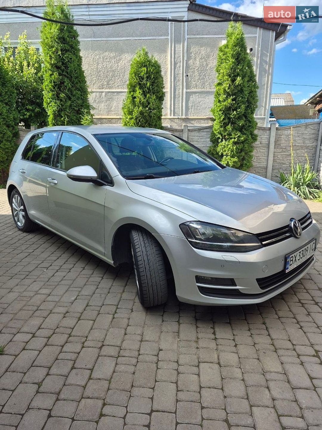 Volkswagen Golf 2015 VIN WVWZZZAUZFP114431 фото оголошення 2 з 12