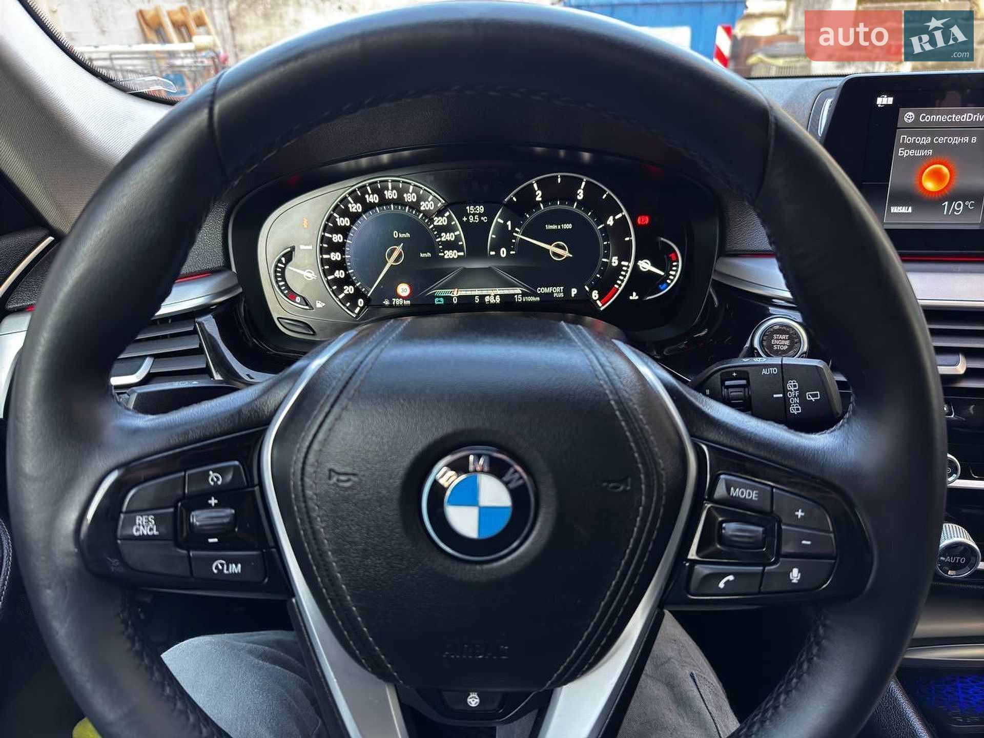 BMW 5 Series 2018 VIN WBAJM71060B268861 фото оголошення 15 з 54