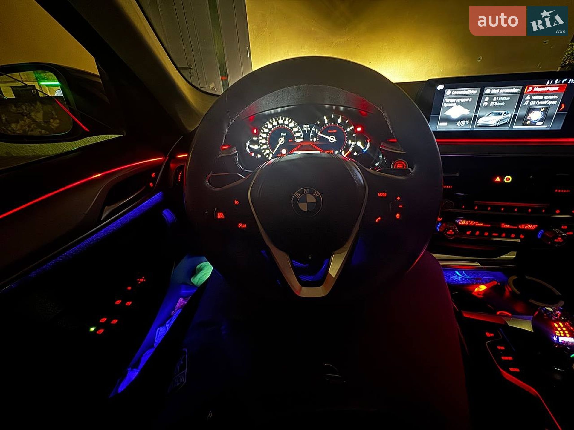 BMW 5 Series 2018 VIN WBAJM71060B268861 фото оголошення 24 з 54