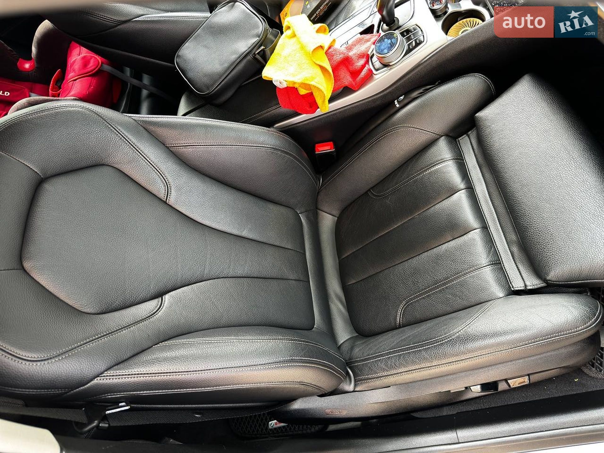 BMW 5 Series 2018 VIN WBAJM71060B268861 фото оголошення 32 з 54