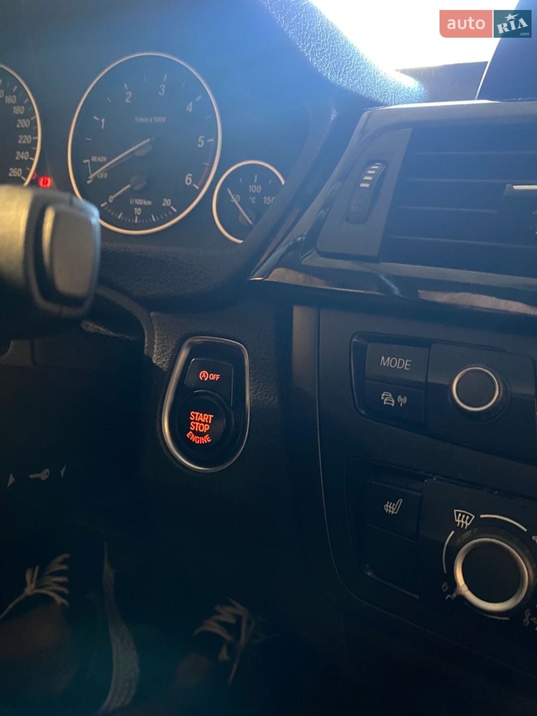 BMW 3 Series 2013 VIN WBA3K11070F826947 фото оголошення 16 з 25