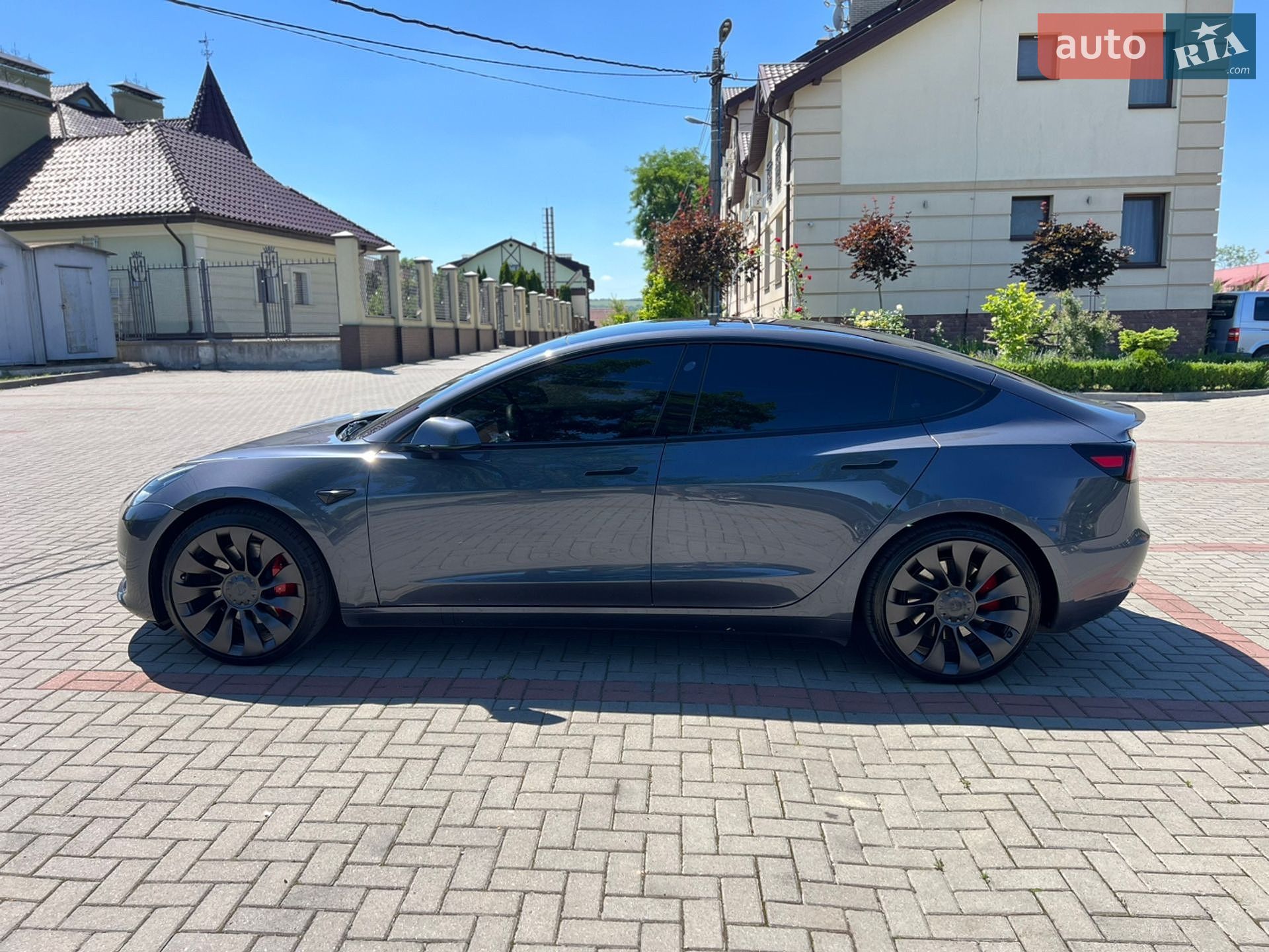 Tesla Model 3 2023 VIN 5YJ3E1EC1PF495943 фото оголошення 5 з 20