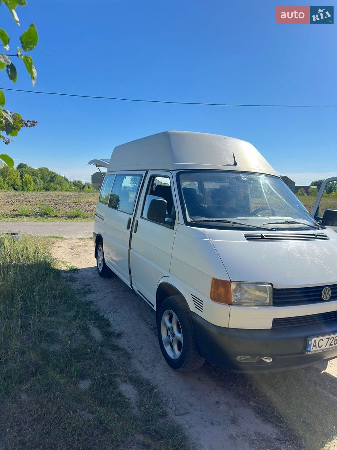 Volkswagen Transporter 1997 VIN WV1ZZZ70ZVH076435 фото оголошення 2 з 8