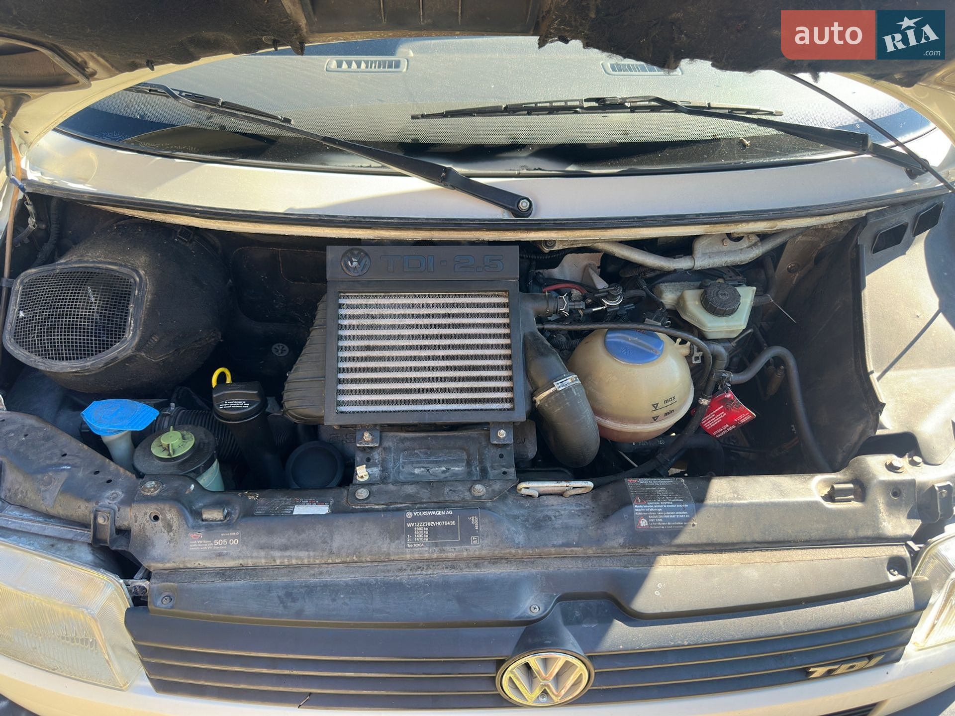Volkswagen Transporter 1997 VIN WV1ZZZ70ZVH076435 фото оголошення 8 з 8