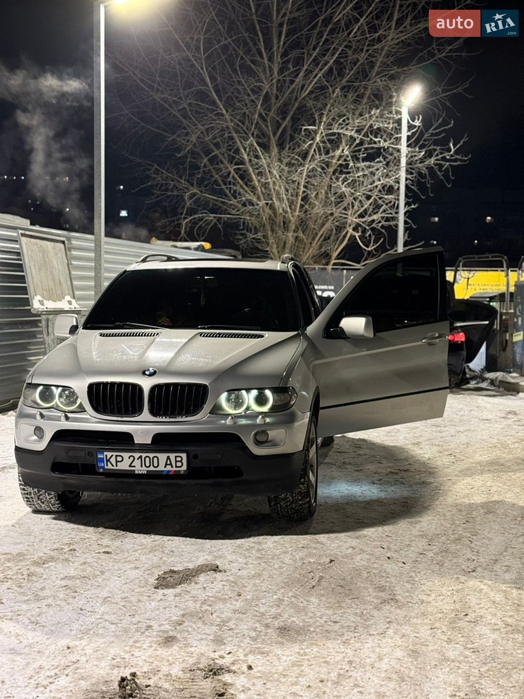 BMW X5 2003 VIN WBAFB71040LV41690 фото оголошення 2 з 44