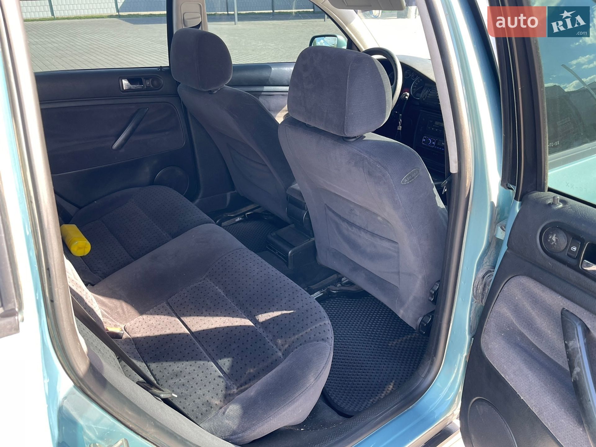 Volkswagen Passat 2000 VIN WVWZZZ3BZYE310614 фото оголошення 10 з 14