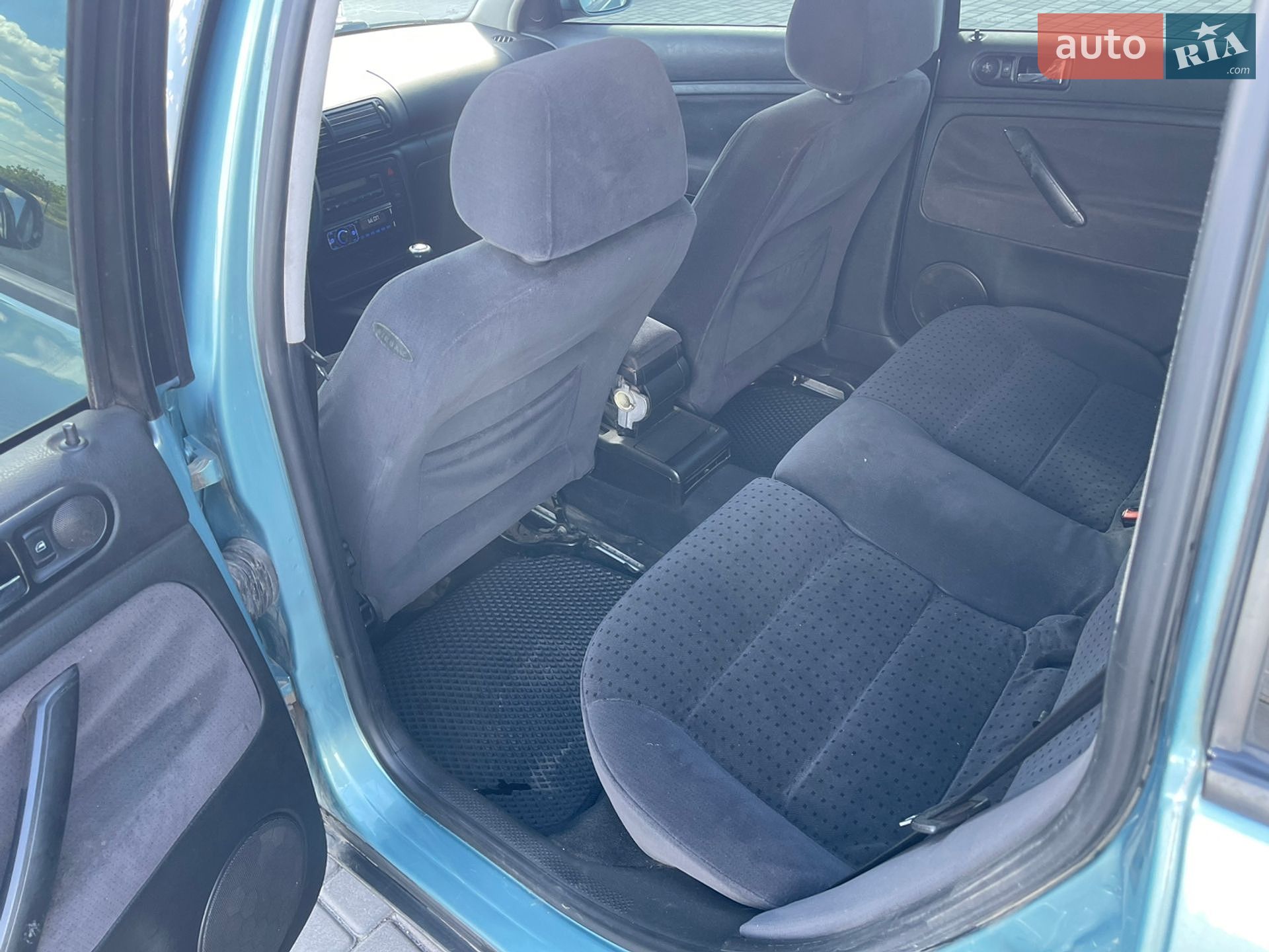 Volkswagen Passat 2000 VIN WVWZZZ3BZYE310614 фото оголошення 12 з 14