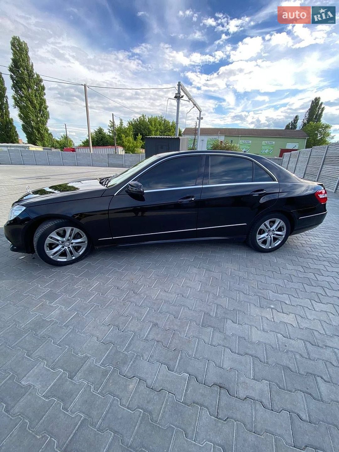 Mercedes-Benz E-Class 2012 VIN WDD2120801A732496 фото оголошення 3 з 11