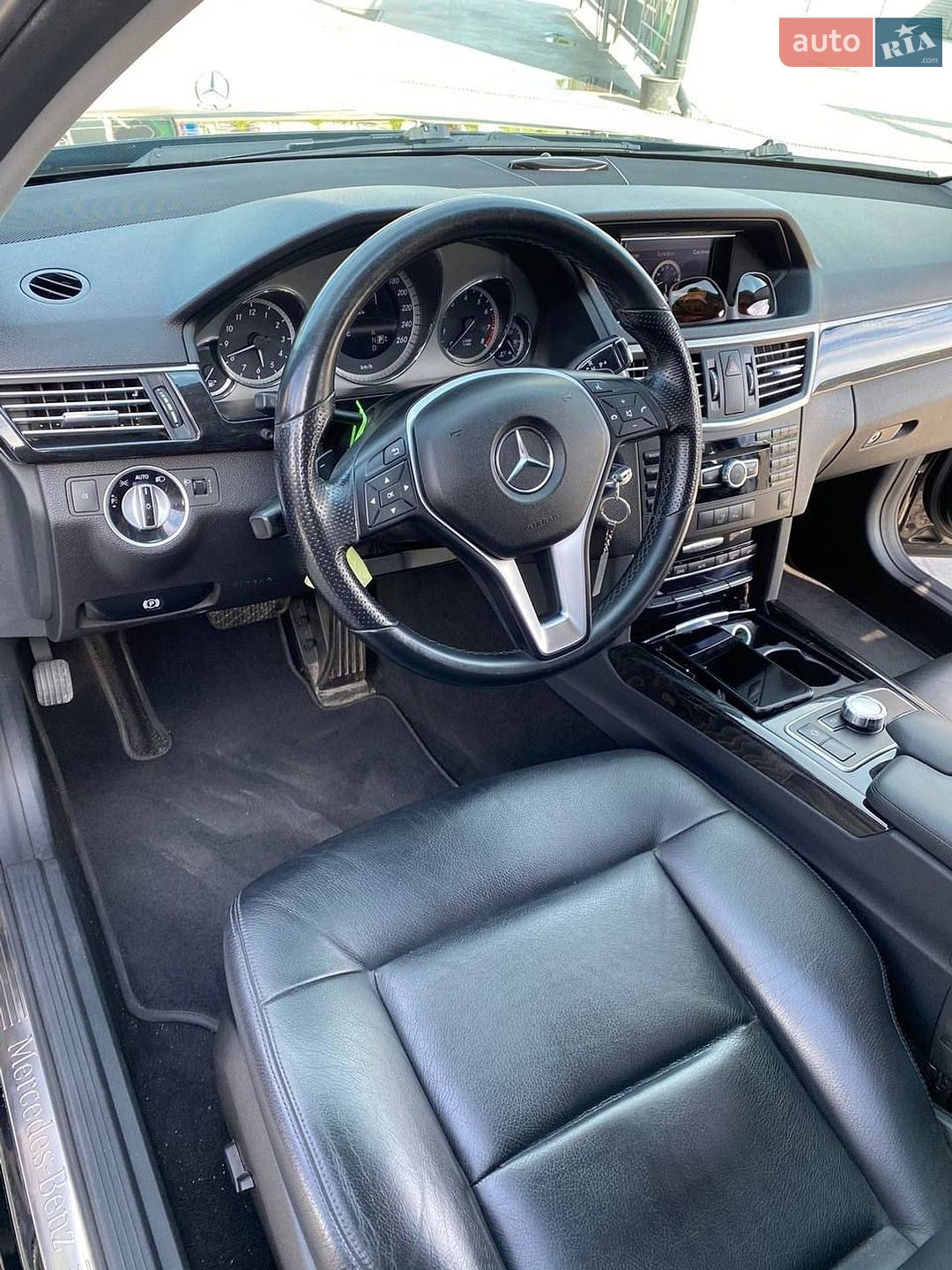 Mercedes-Benz E-Class 2012 VIN WDD2120801A732496 фото оголошення 10 з 11