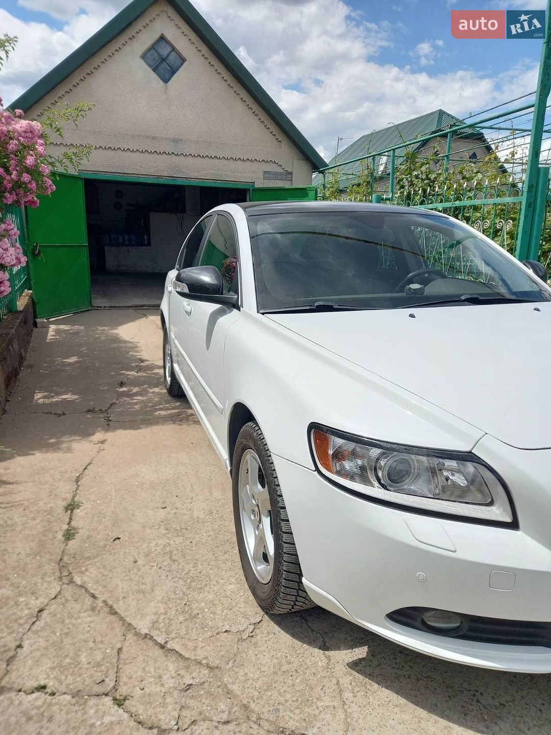 Volvo S40 2011 VIN YV1MS434BC2568806 фото оголошення 3 з 24