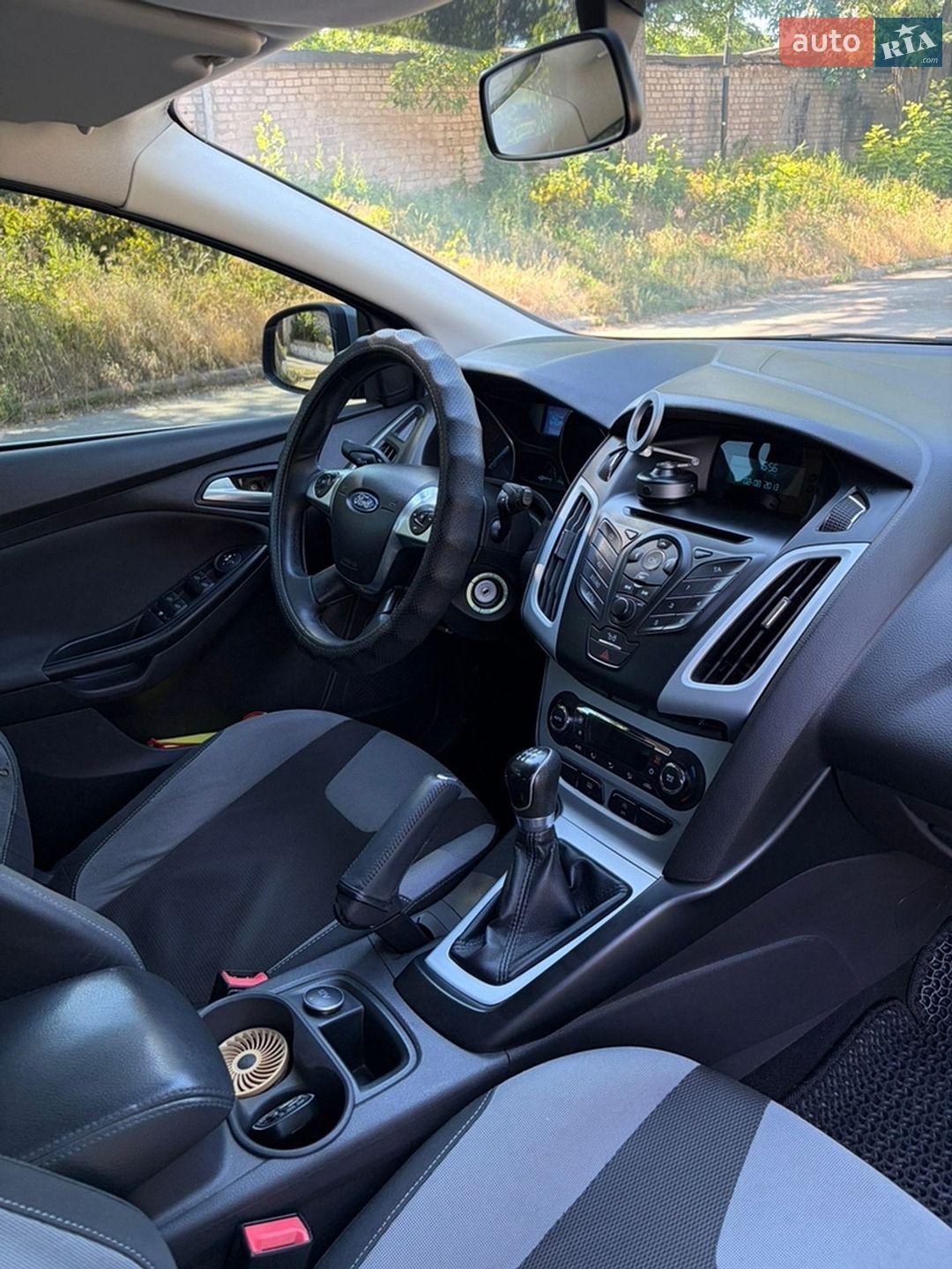Ford Focus 2013 VIN WF0KXXGCBKDG46325 фото оголошення 7 з 21
