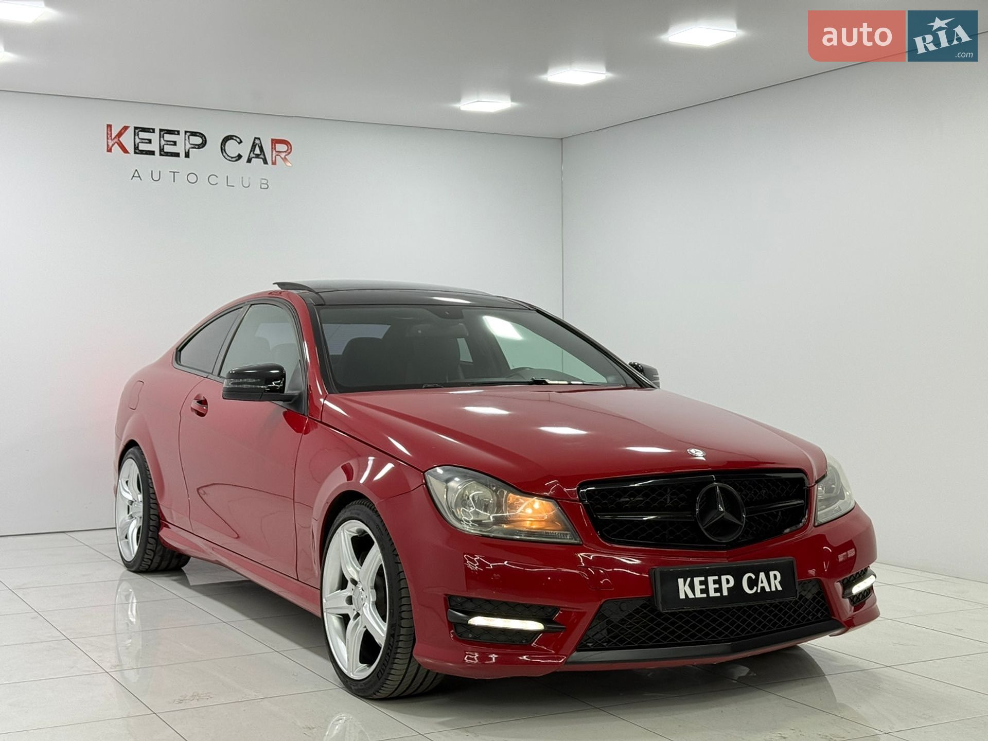 Mercedes-Benz C-Class 2013 VIN WDDGJ4HB6EG278382 фото оголошення 5 з 24