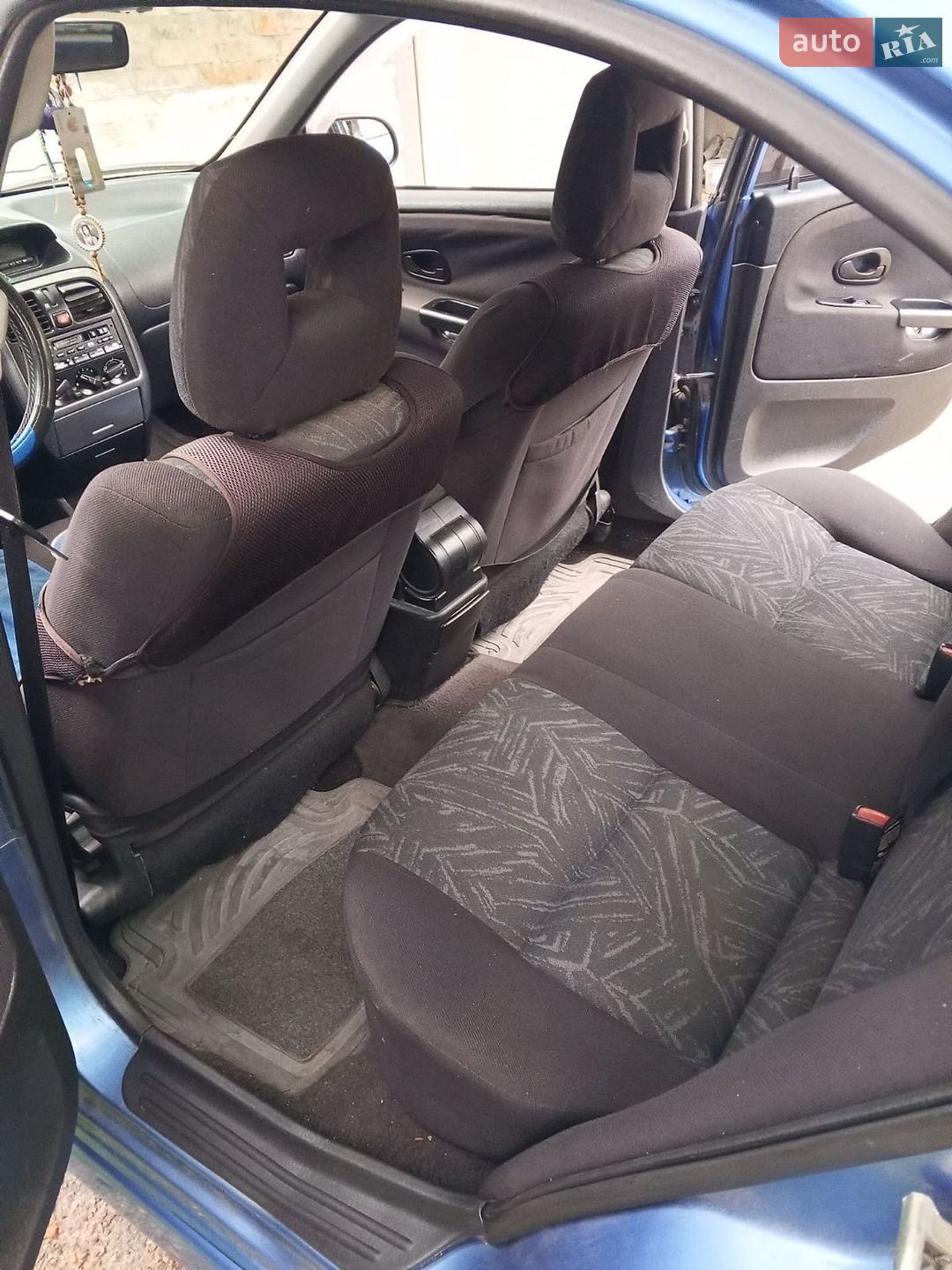 Mitsubishi Carisma 2001 VIN XMCLNDA2A1F010814 фото оголошення 10 з 10