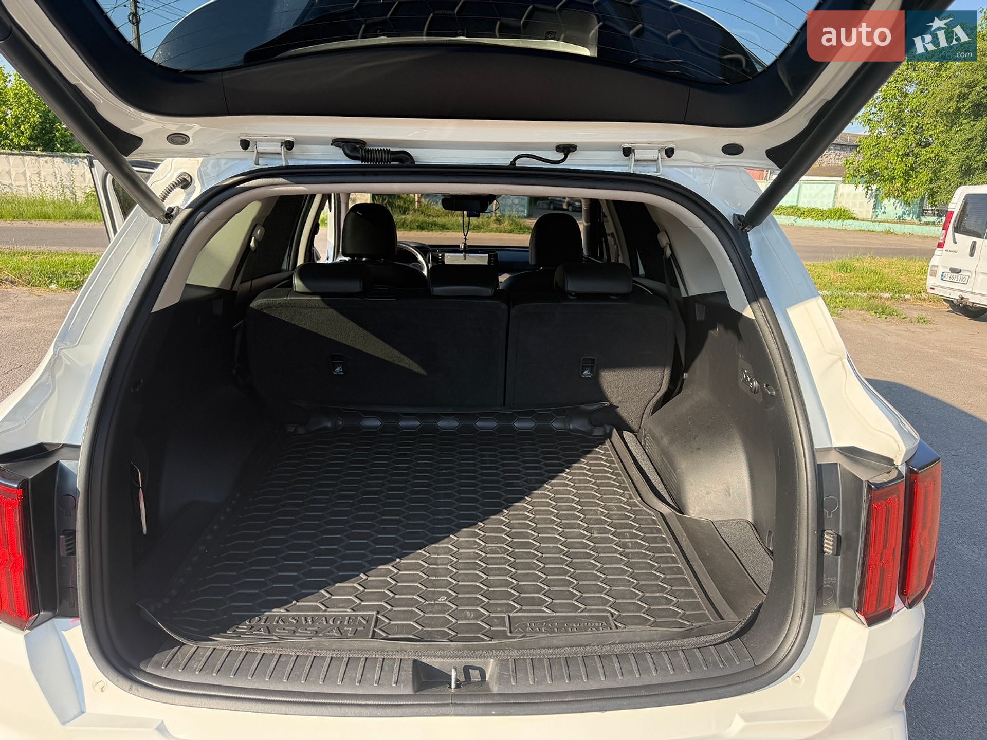 Kia Sorento 2021 VIN KNARH81BGM5086097 фото оголошення 8 з 56