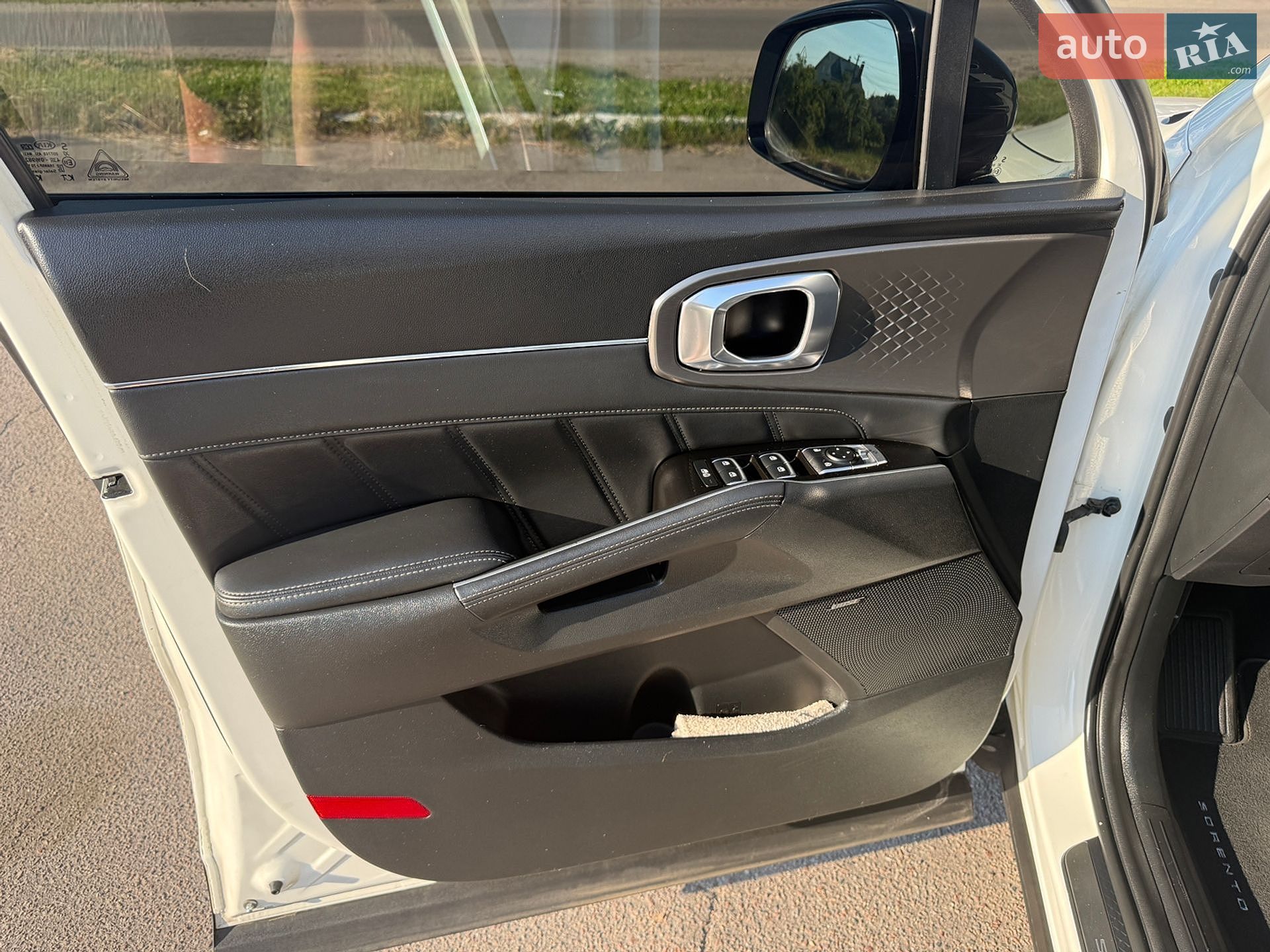 Kia Sorento 2021 VIN KNARH81BGM5086097 фото оголошення 38 з 56