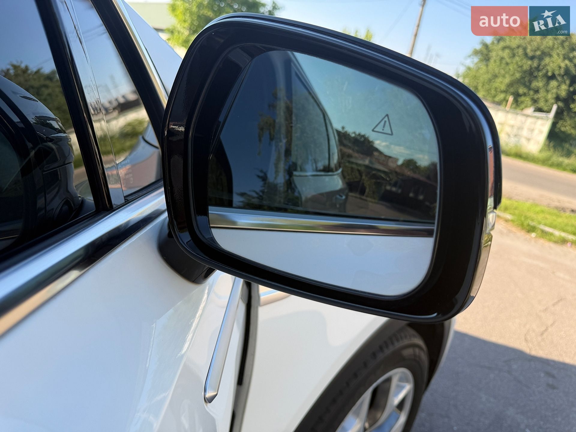 Kia Sorento 2021 VIN KNARH81BGM5086097 фото оголошення 9 з 56