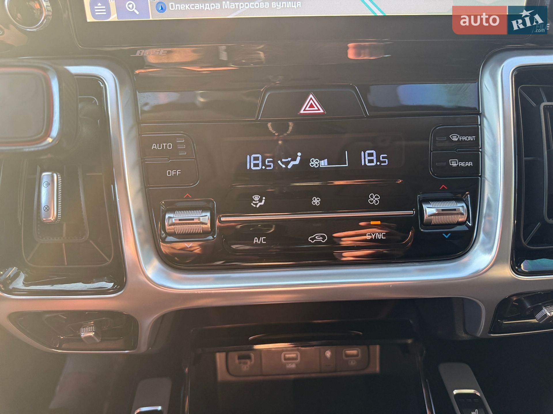 Kia Sorento 2021 VIN KNARH81BGM5086097 фото оголошення 14 з 56