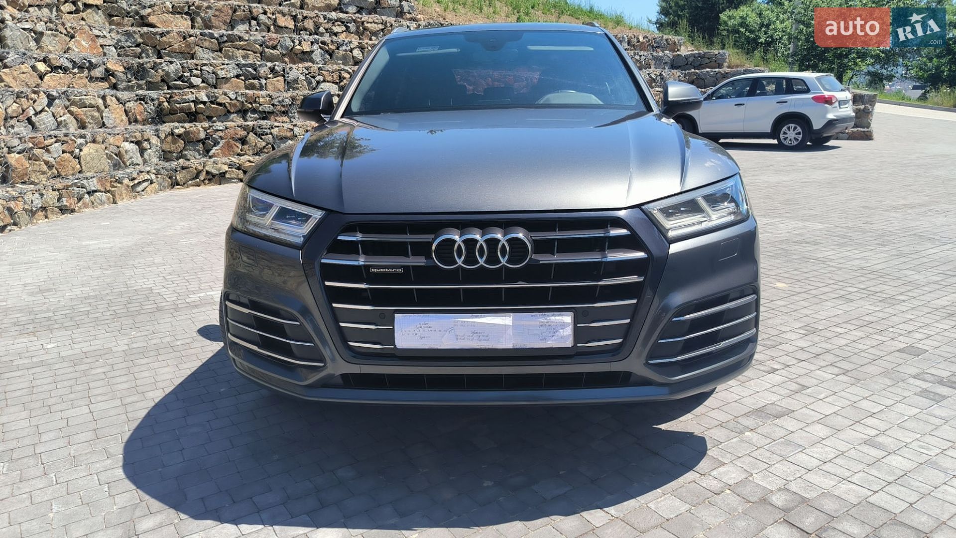 Audi Q5 2017 VIN WAUZZZFY4H2009294 фото оголошення 13 з 19