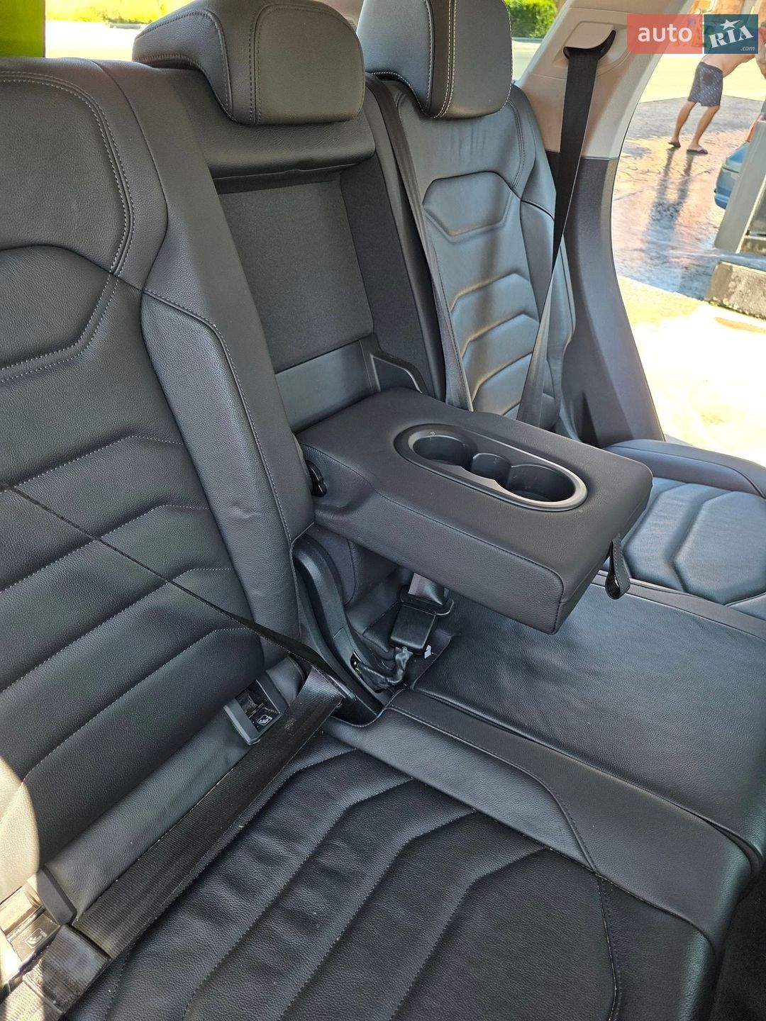 Volkswagen Touareg 2020 VIN WVGZZZCRZMD000575 фото оголошення 15 з 24