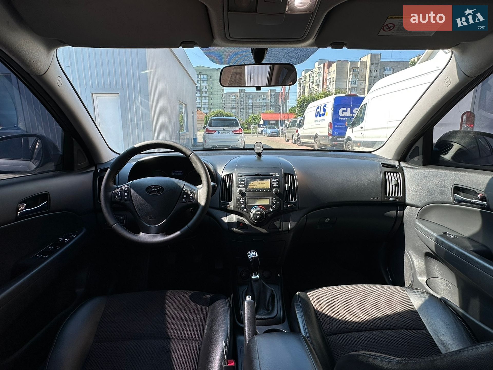Hyundai i30 2011 VIN TMADC81SACJ076037 фото оголошення 2 з 11