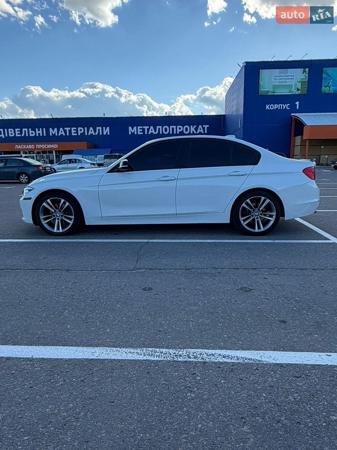 BMW 3 Series 2013 VIN WBA3D3C51EK153988 фото оголошення 9 з 47
