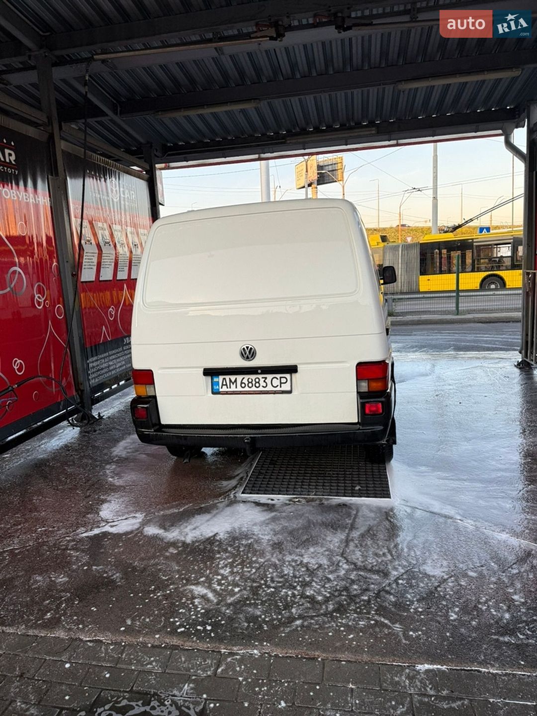 Volkswagen Transporter 1999 VIN WV1ZZZ70ZYH068807 фото оголошення 3 з 11