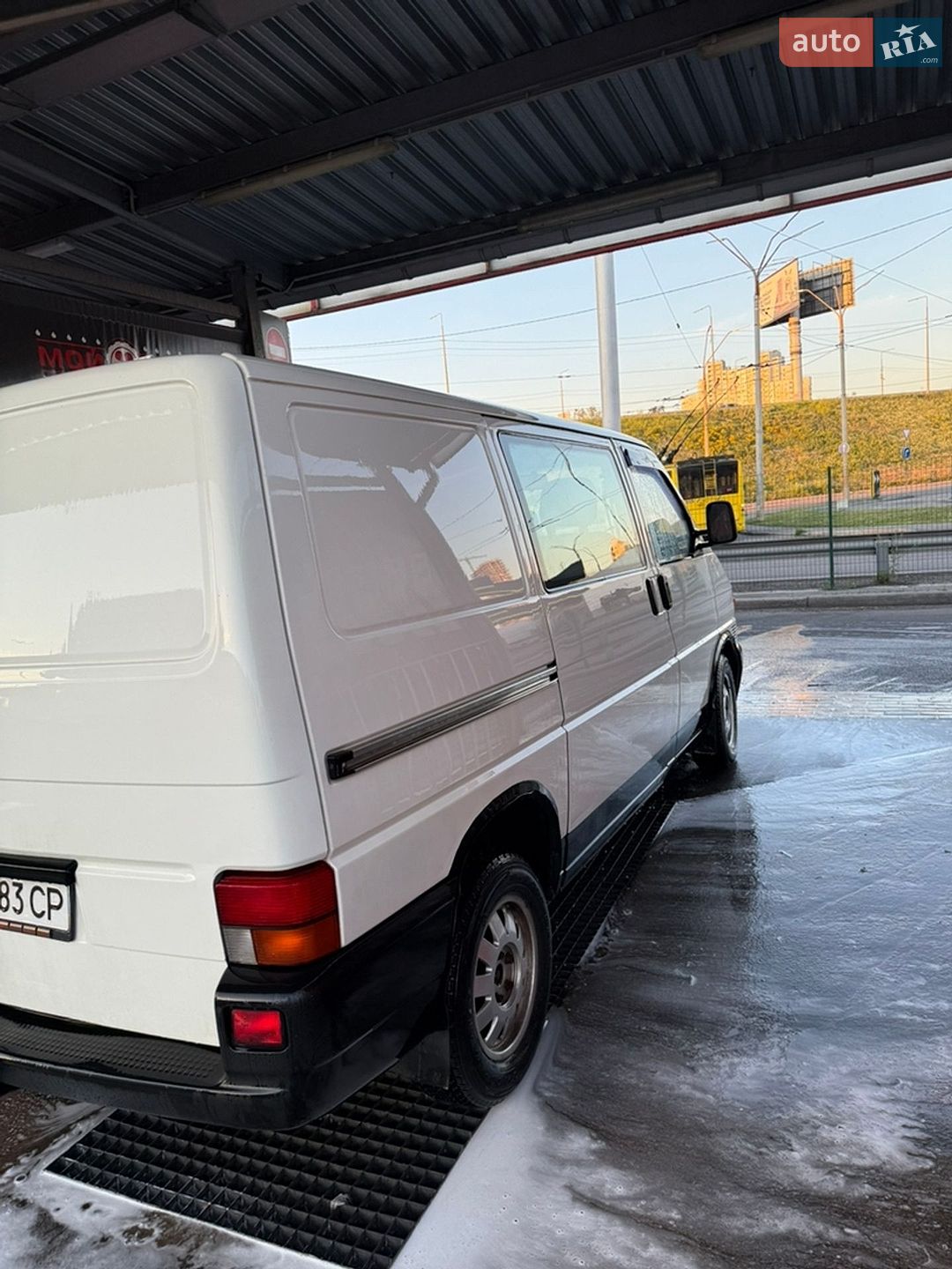 Volkswagen Transporter 1999 VIN WV1ZZZ70ZYH068807 фото оголошення 4 з 11