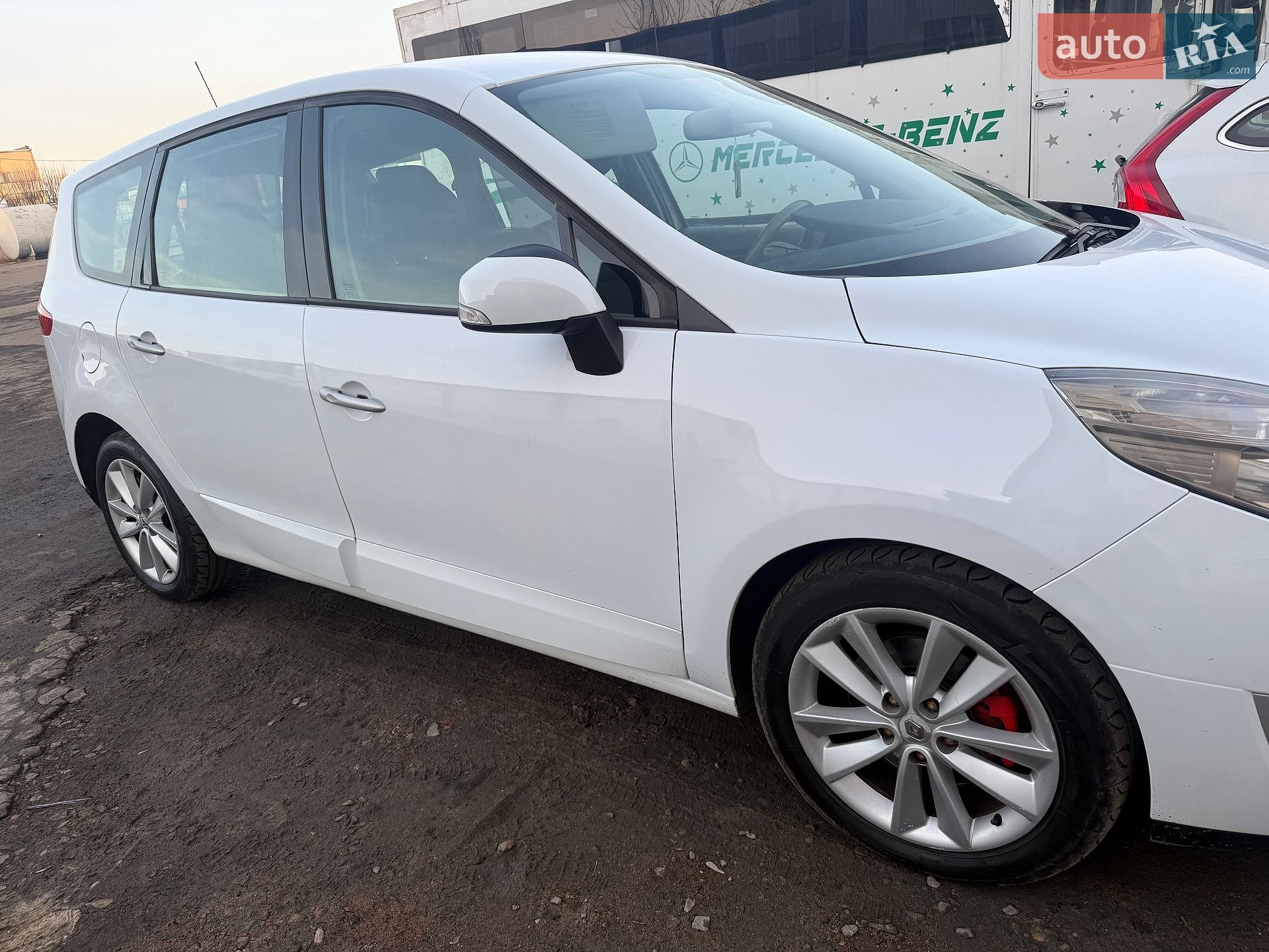 Renault Scenic 2010 VIN VF1JZ1SAD44319020 фото оголошення 4 з 8
