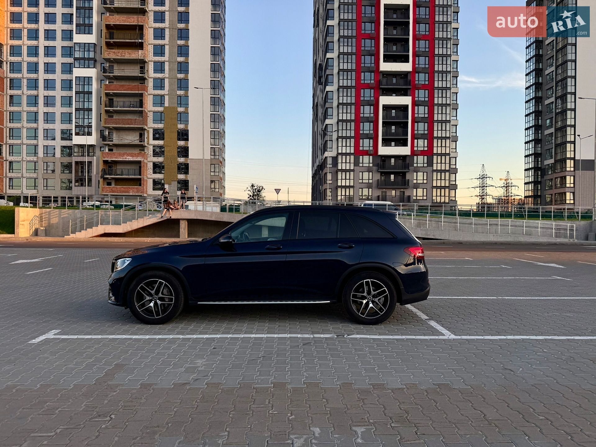 Mercedes-Benz GLC-Class 2018 VIN WDC2539091F421677 фото оголошення 4 з 16