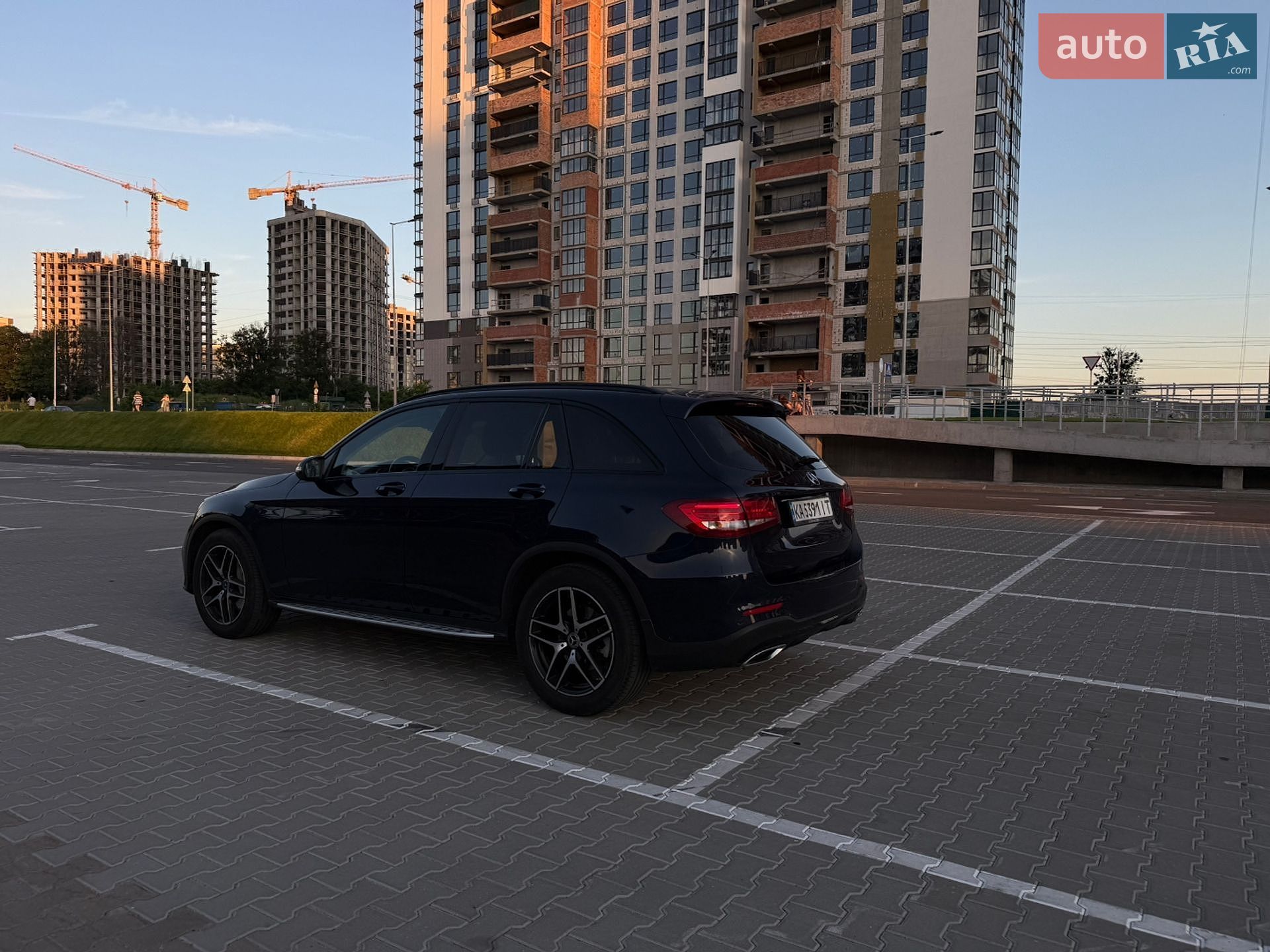 Mercedes-Benz GLC-Class 2018 VIN WDC2539091F421677 фото оголошення 5 з 16