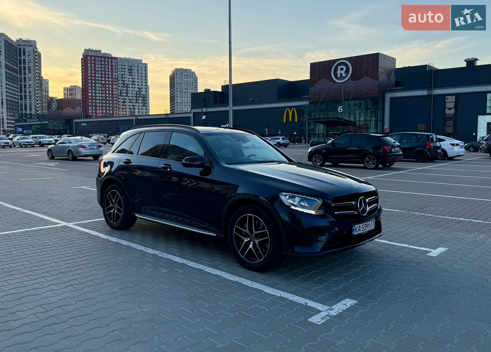 Mercedes-Benz GLC-Class 2018 VIN WDC2539091F421677 фото оголошення 8 з 16