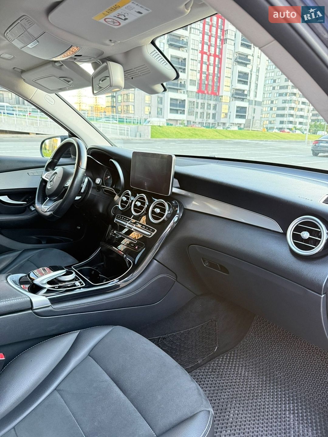 Mercedes-Benz GLC-Class 2018 VIN WDC2539091F421677 фото оголошення 13 з 16