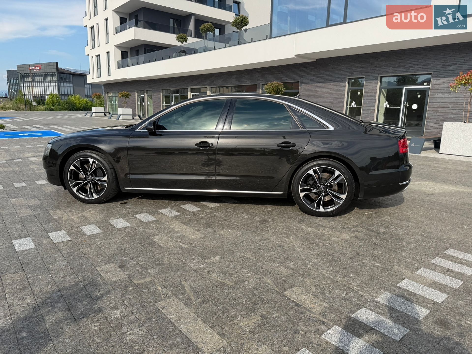 Audi A8 2011 VIN WAUZZZ4H1BN018320 фото оголошення 15 з 24