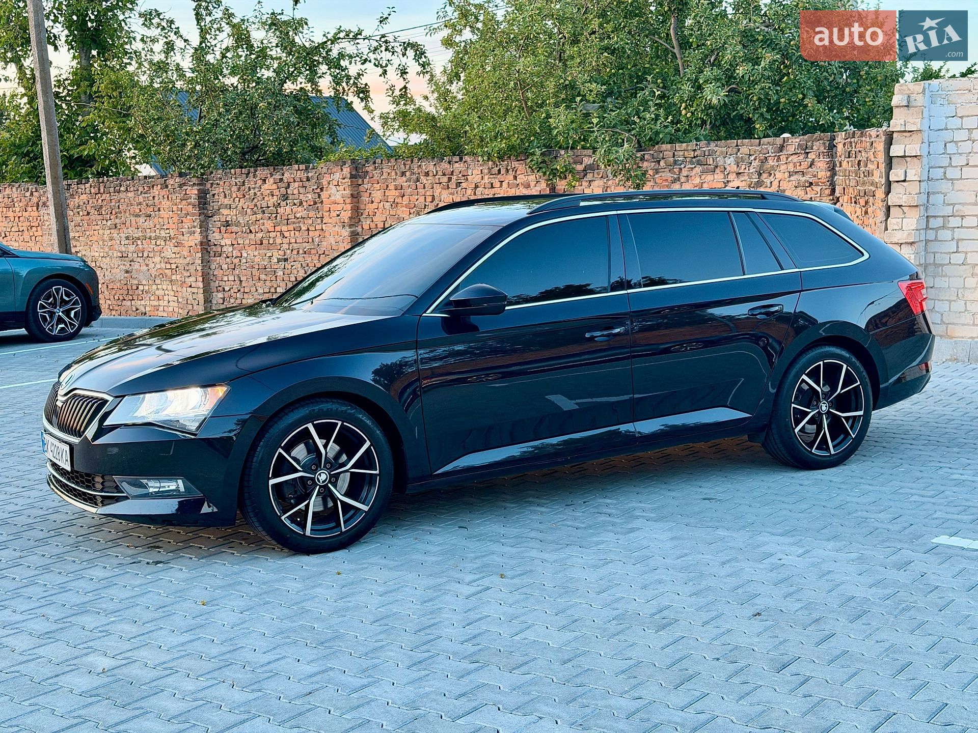 Skoda Superb 2015 VIN TMBJG7NP5G7027534 фото оголошення 2 з 49