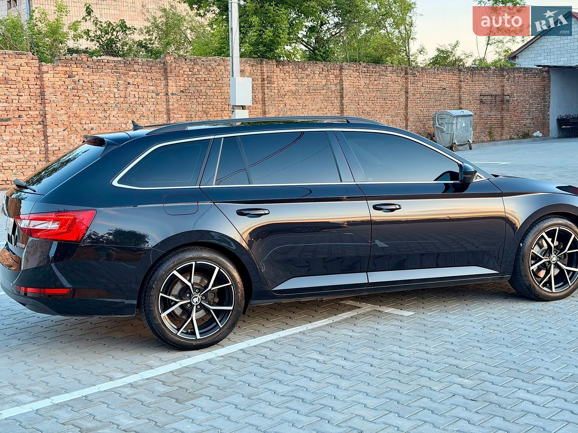 Skoda Superb 2015 VIN TMBJG7NP5G7027534 фото оголошення 10 з 49