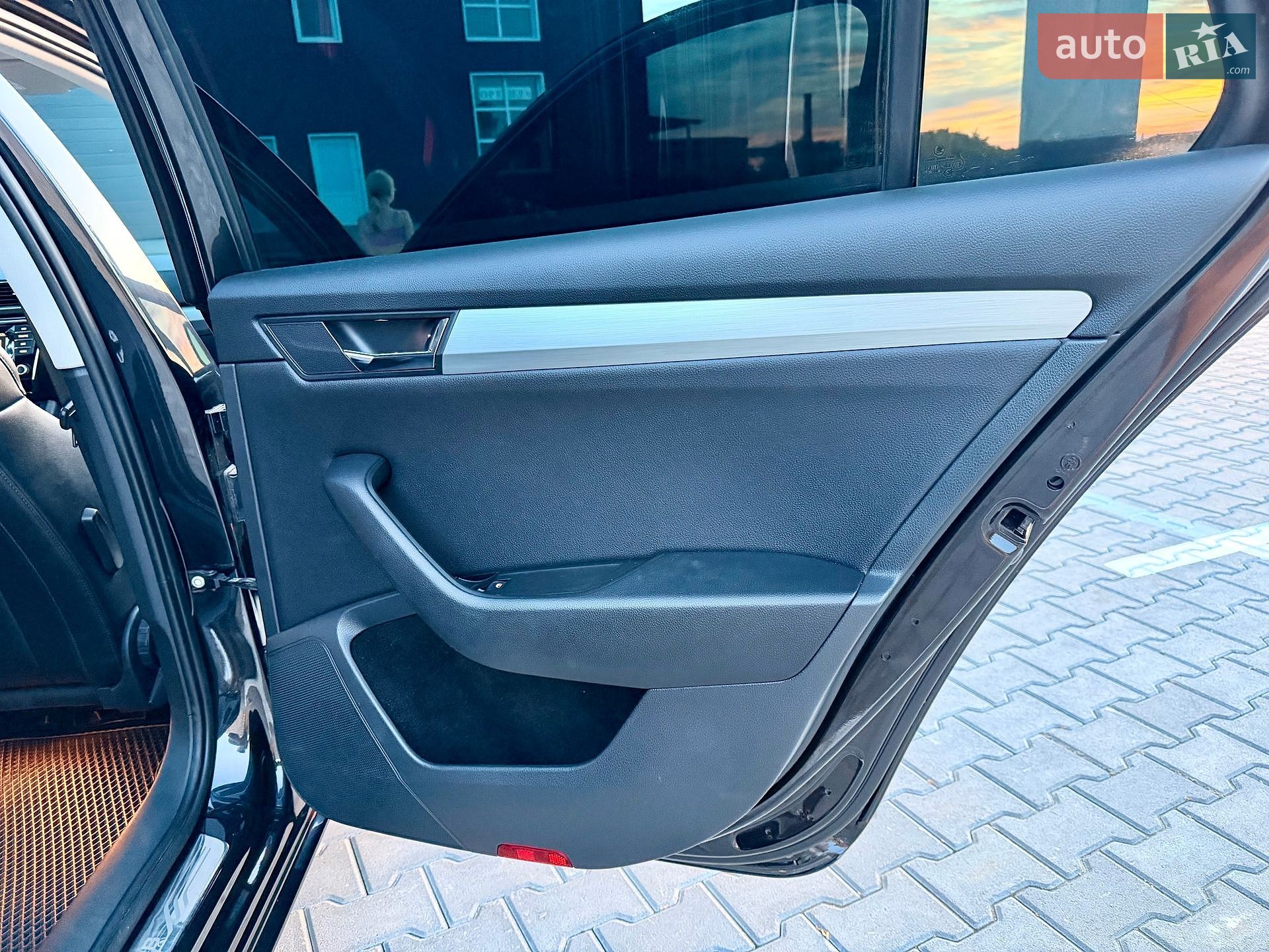 Skoda Superb 2015 VIN TMBJG7NP5G7027534 фото оголошення 30 з 49