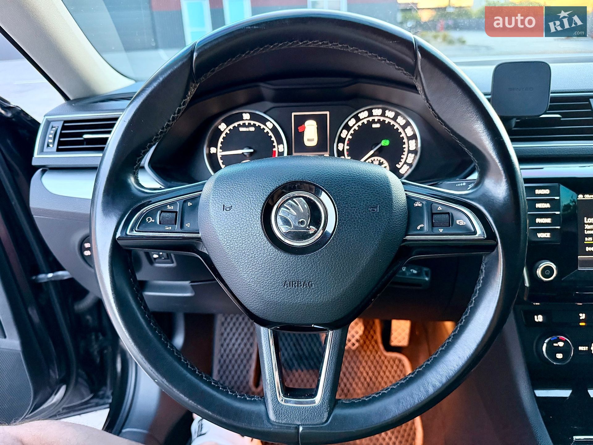 Skoda Superb 2015 VIN TMBJG7NP5G7027534 фото оголошення 42 з 49