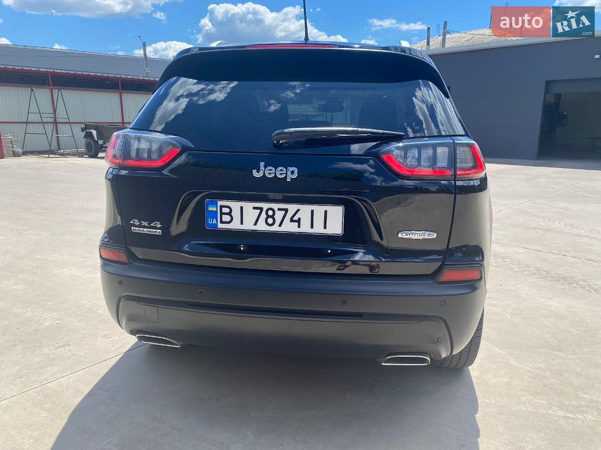 Jeep Cherokee 2021 VIN 1C4PJMMX2MD236531 фото оголошення 5 з 25