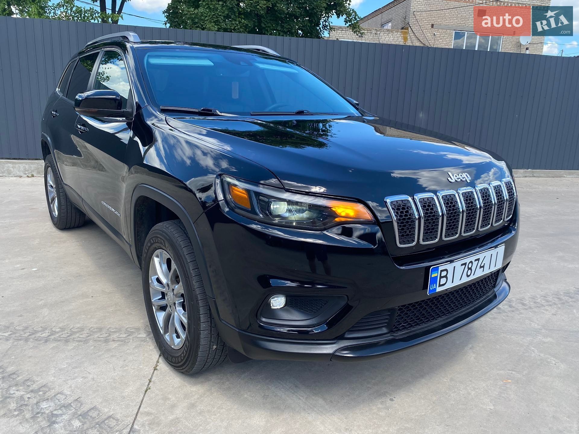 Jeep Cherokee 2021 VIN 1C4PJMMX2MD236531 фото оголошення 7 з 25