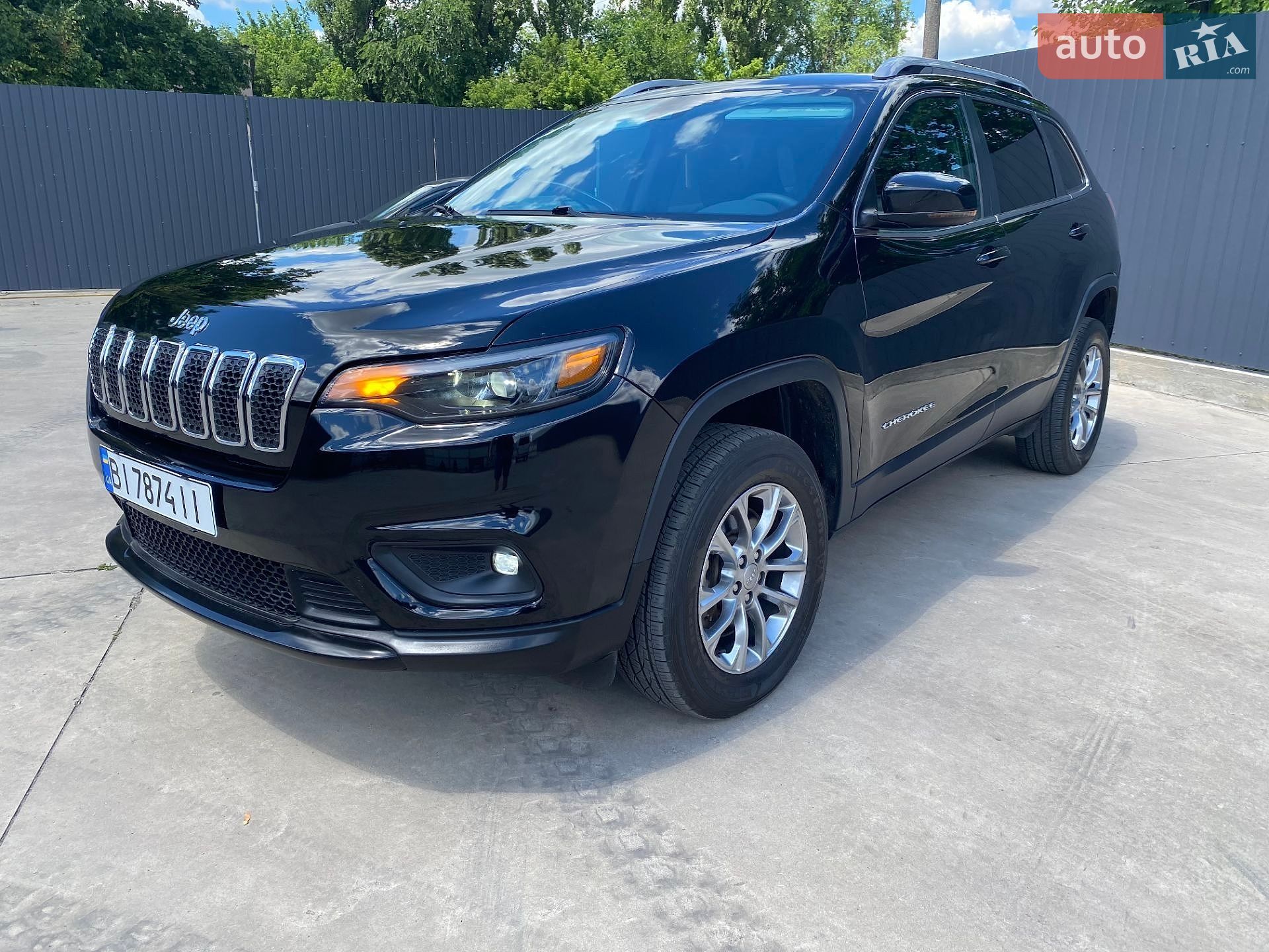 Jeep Cherokee 2021 VIN 1C4PJMMX2MD236531 фото оголошення 9 з 25