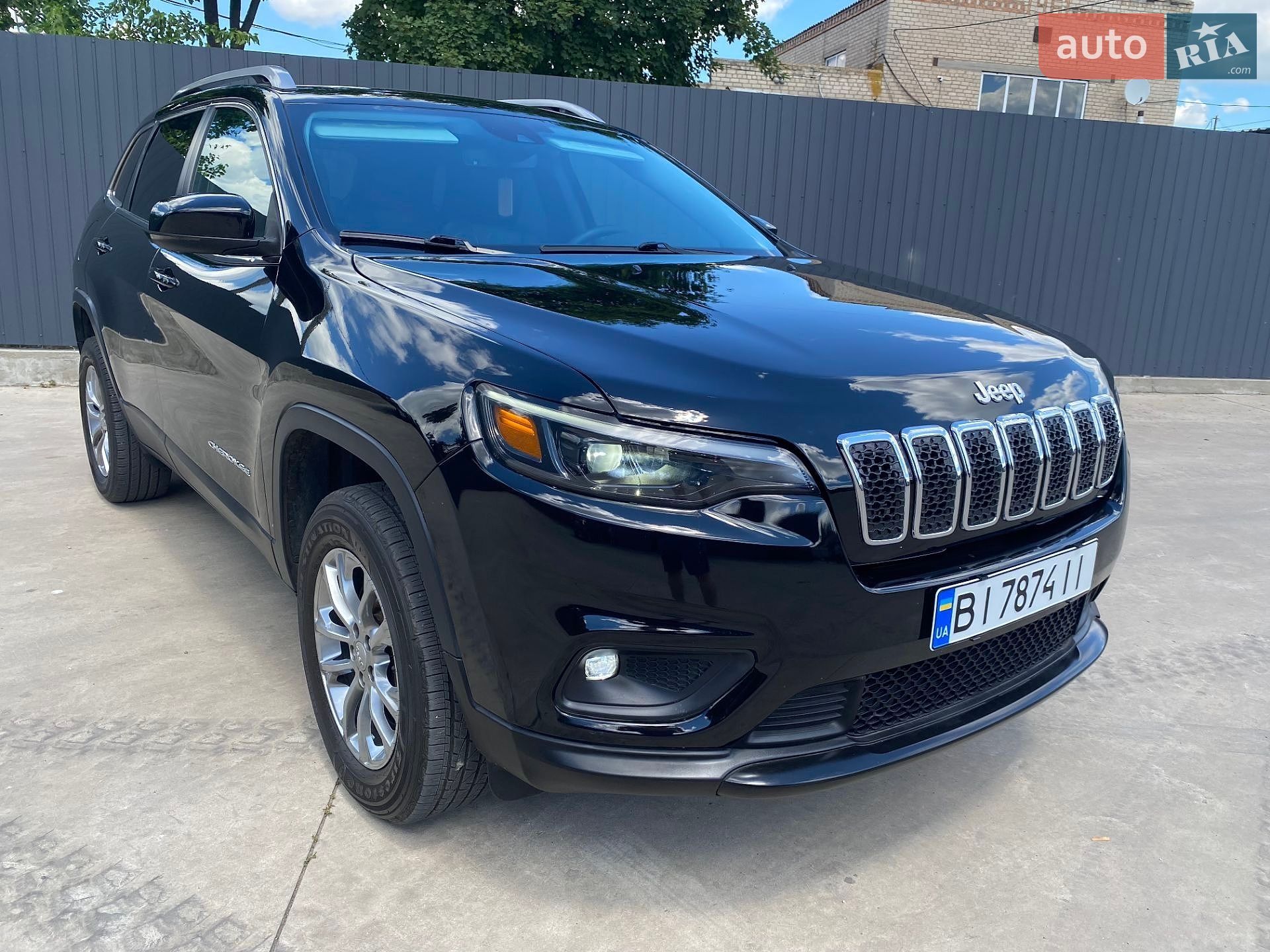 Jeep Cherokee 2021 VIN 1C4PJMMX2MD236531 фото оголошення 11 з 25
