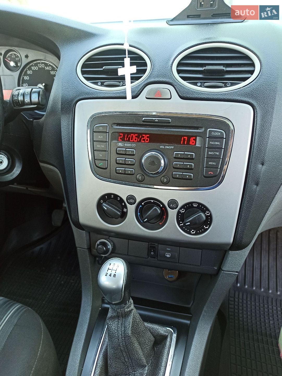 Ford Focus 2010 VIN WF0SXXGCDSAY61825 фото оголошення 10 з 11