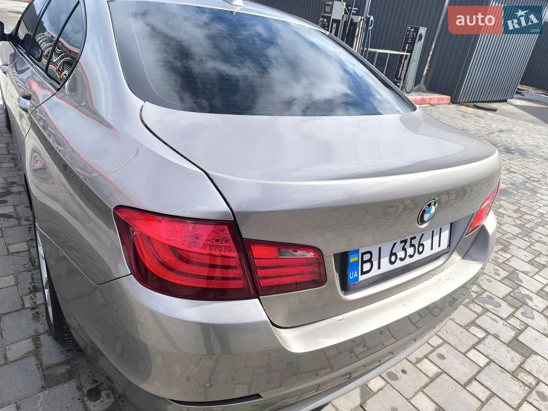 BMW 5 Series 2011 VIN WBAFP31090C622887 фото оголошення 10 з 35