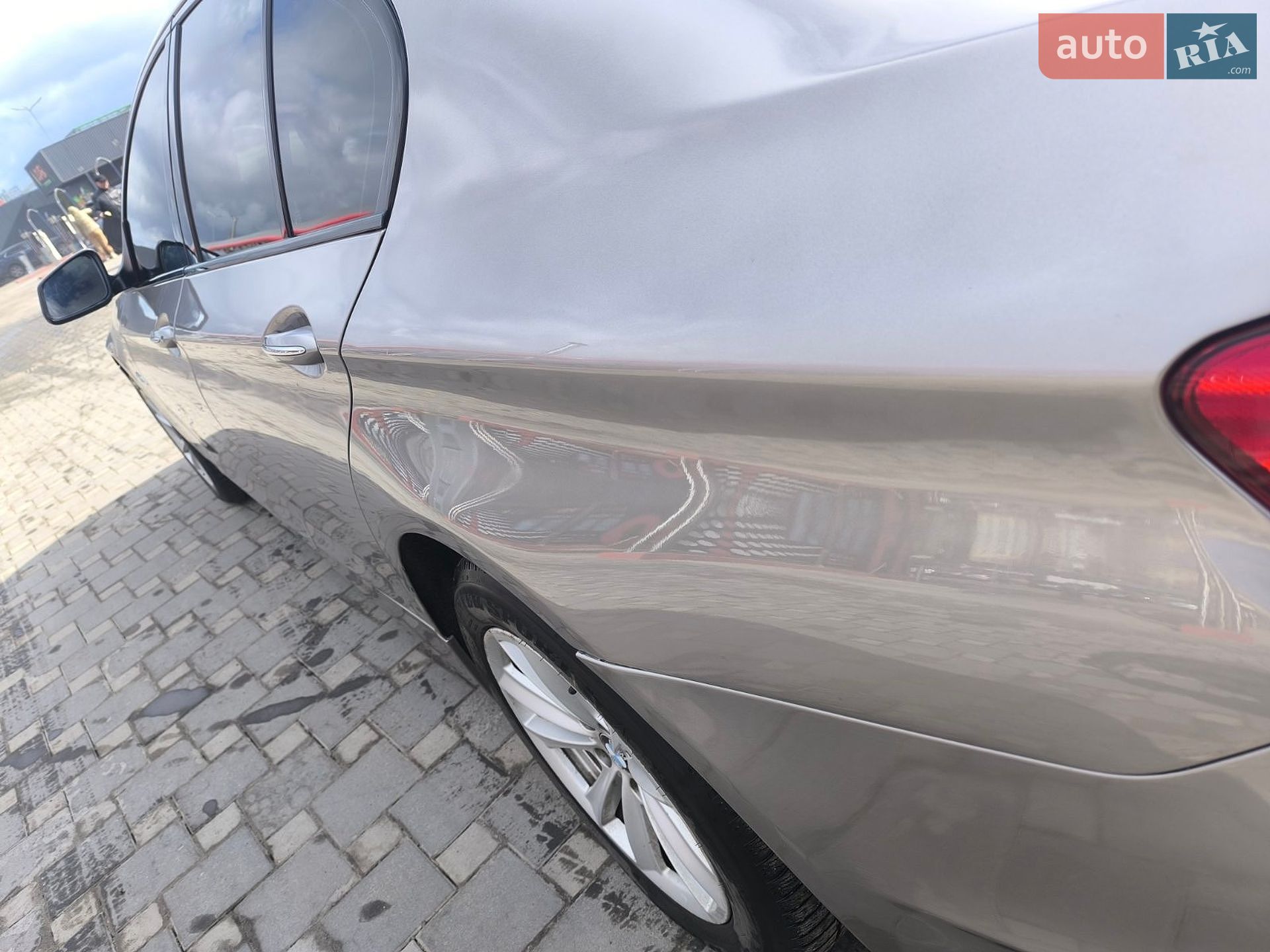 BMW 5 Series 2011 VIN WBAFP31090C622887 фото оголошення 9 з 35