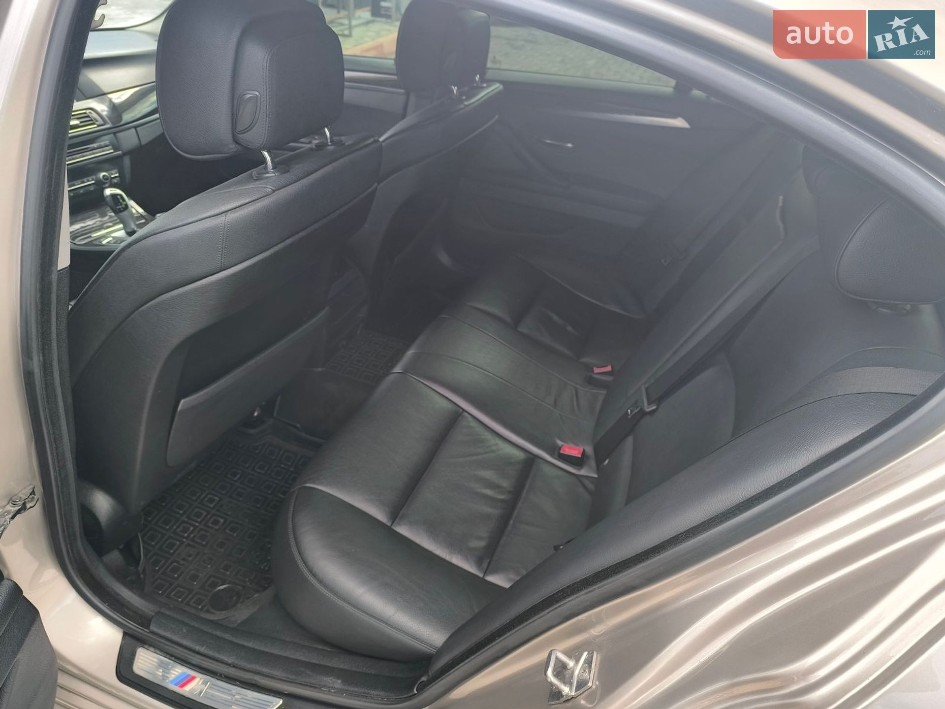 BMW 5 Series 2011 VIN WBAFP31090C622887 фото оголошення 34 з 35