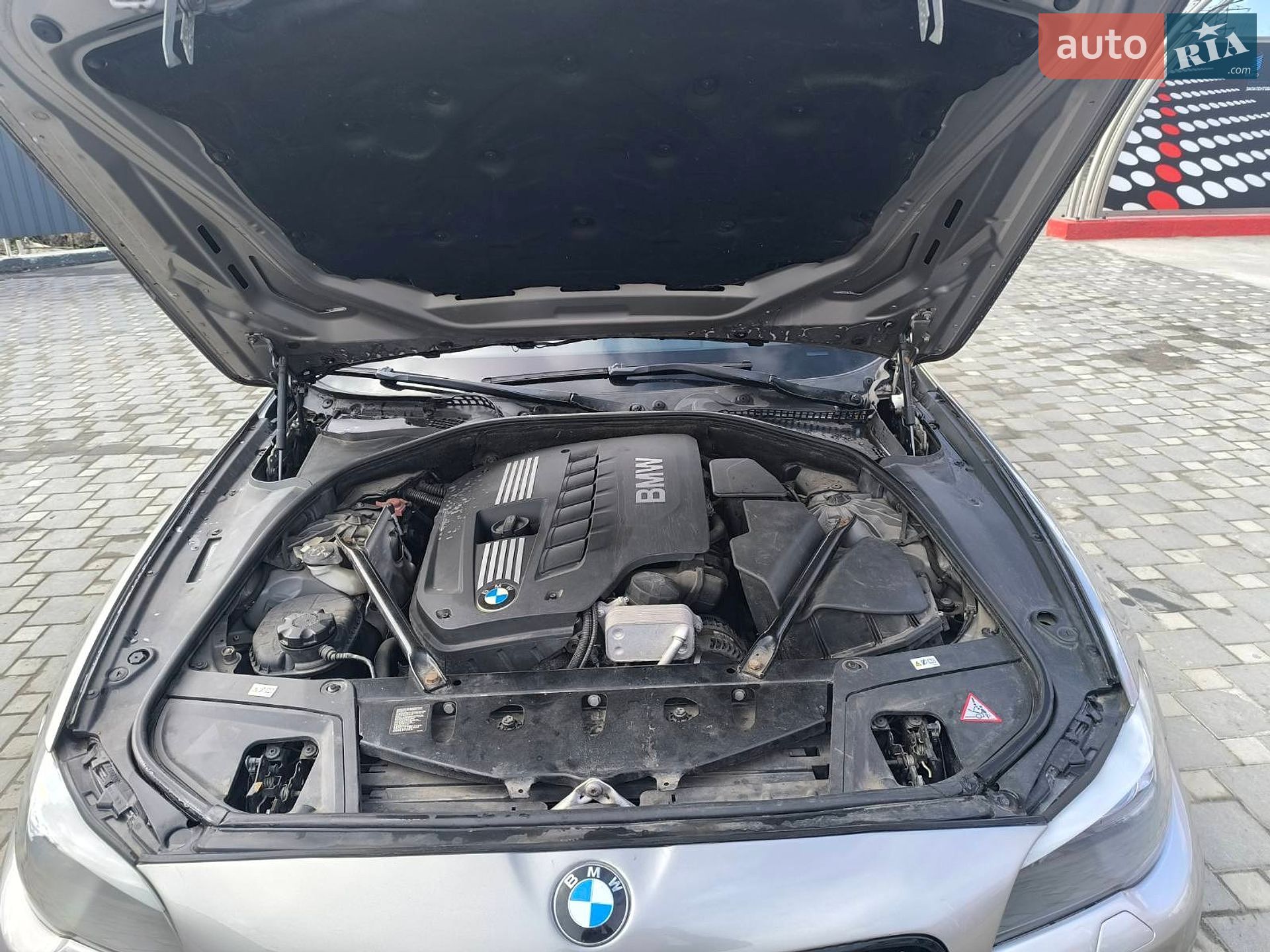 BMW 5 Series 2011 VIN WBAFP31090C622887 фото оголошення 18 з 35