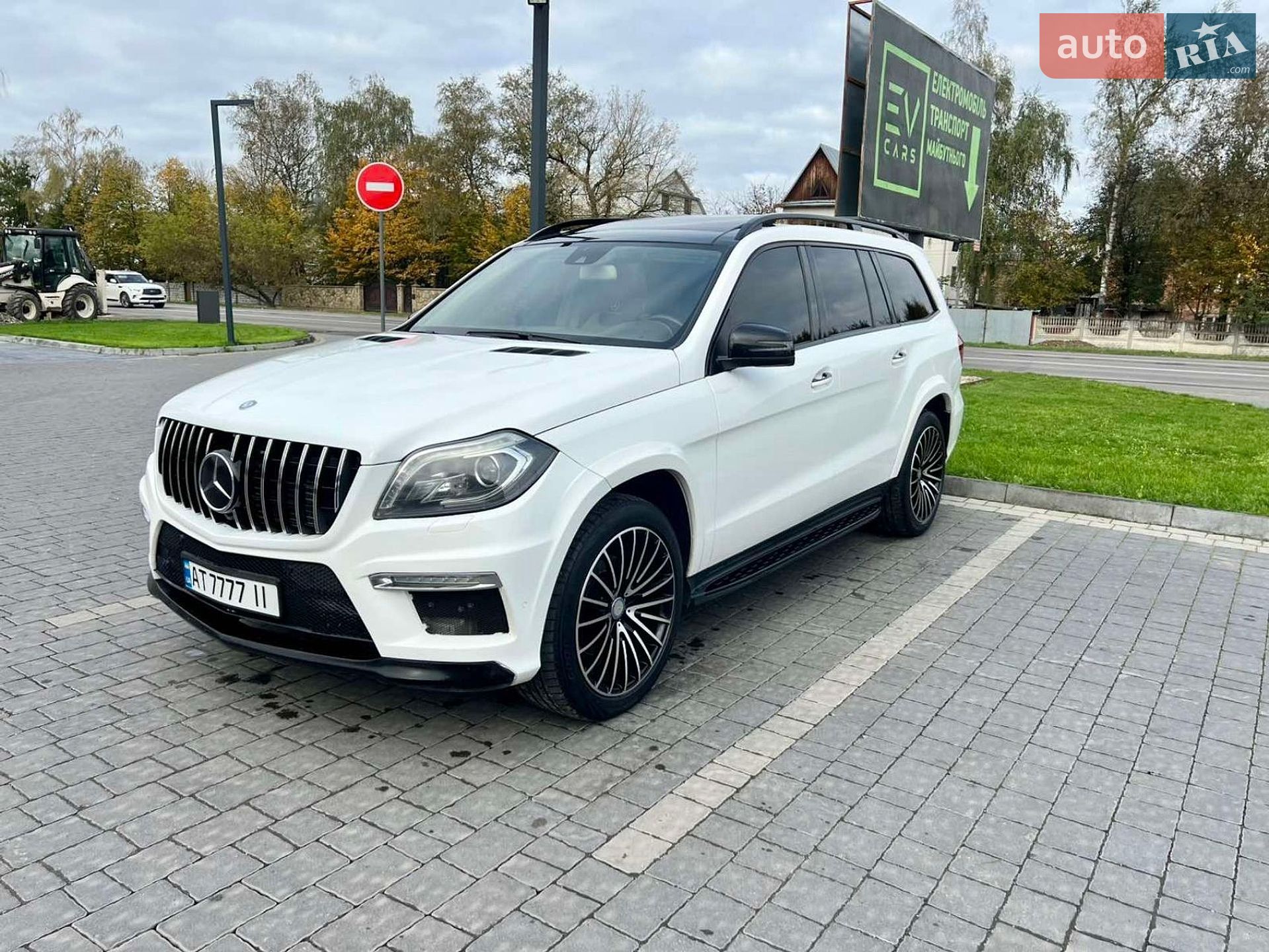 Mercedes-Benz GL-Class 2014 VIN 4JGDF2EE4FA509569 фото оголошення 5 з 7
