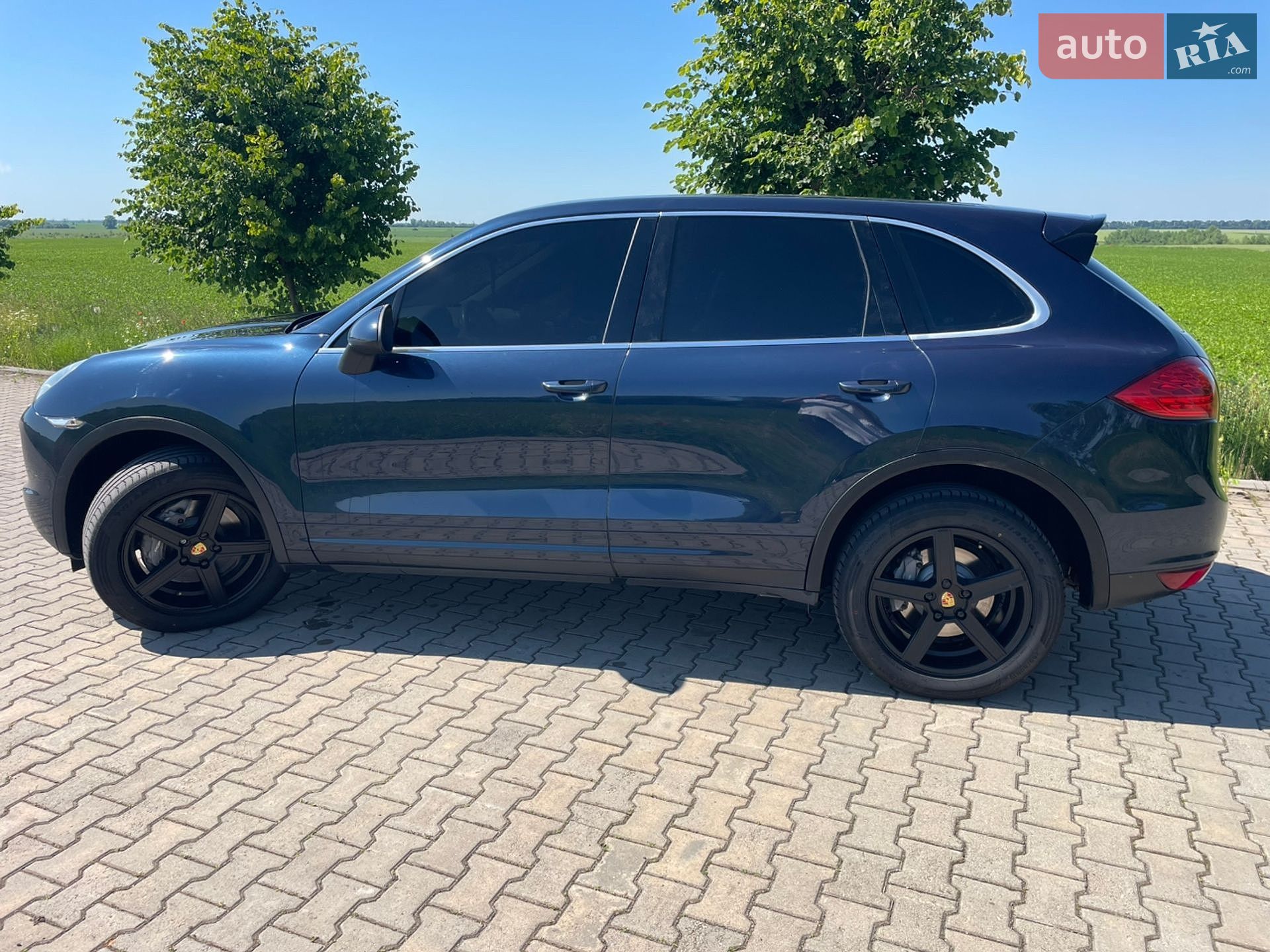 Porsche Cayenne 2011 VIN WP1AF2925CLA30034 фото оголошення 24 з 27