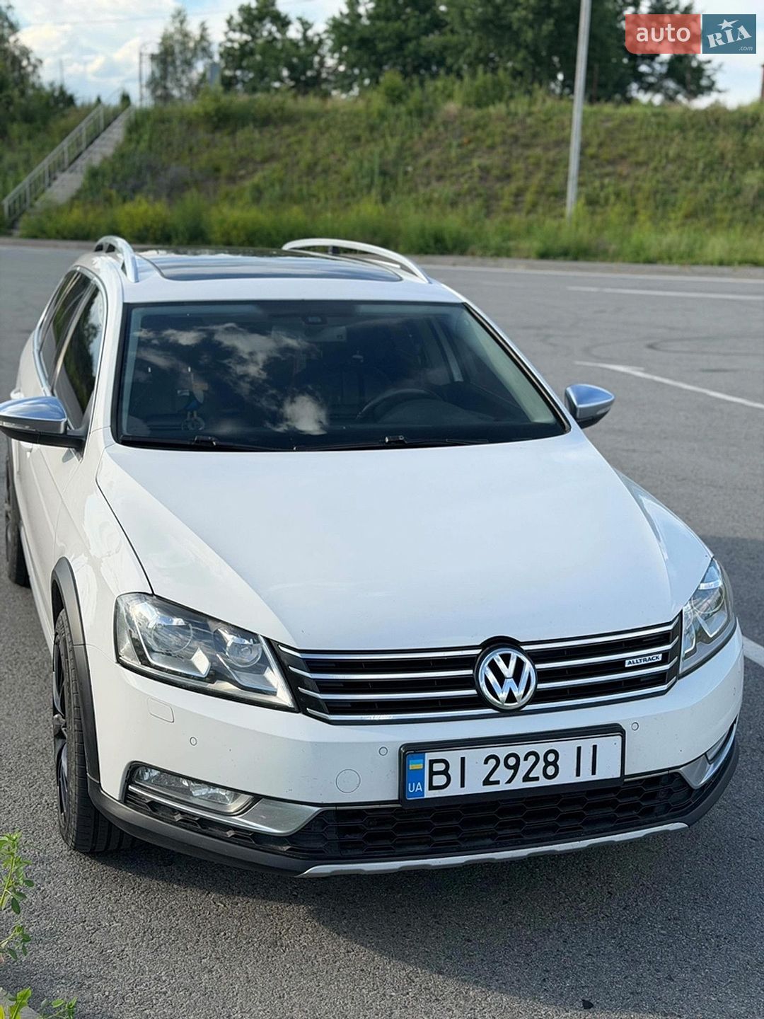 Volkswagen Passat Alltrack 2013 VIN WVWZZZ3CZDE115731 фото оголошення 4 з 19